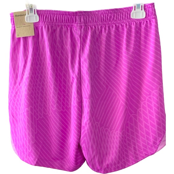 NWT NIke Dri-FIT Strike Women's Soccer Shorts - Picture 5 of 7